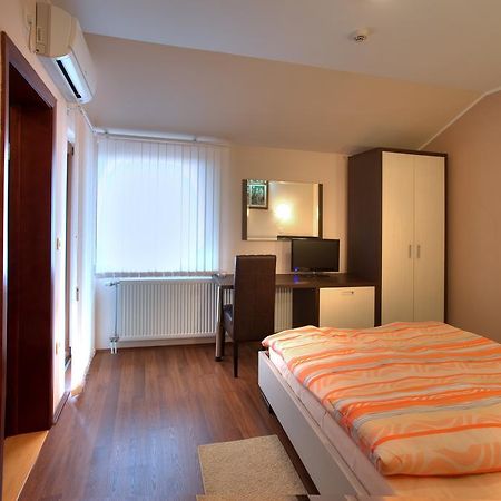 Guesthouse Vitez Vranje Bagian luar foto