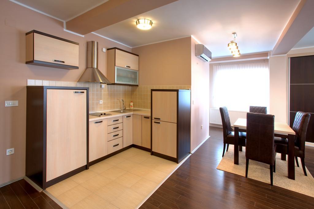 Guesthouse Vitez Vranje Bagian luar foto