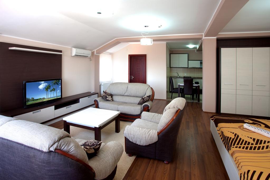 Guesthouse Vitez Vranje Bagian luar foto