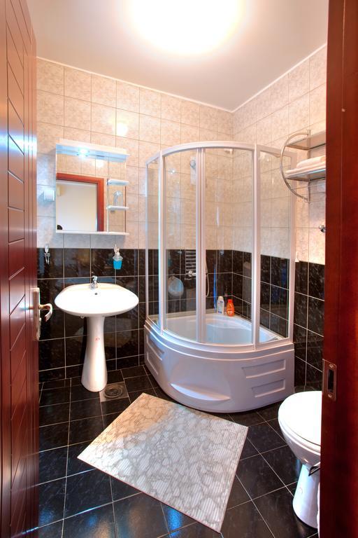 Guesthouse Vitez Vranje Bagian luar foto